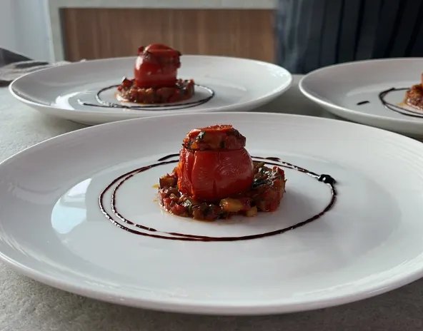 An Unforgettable Feast in the Middle of a Storm